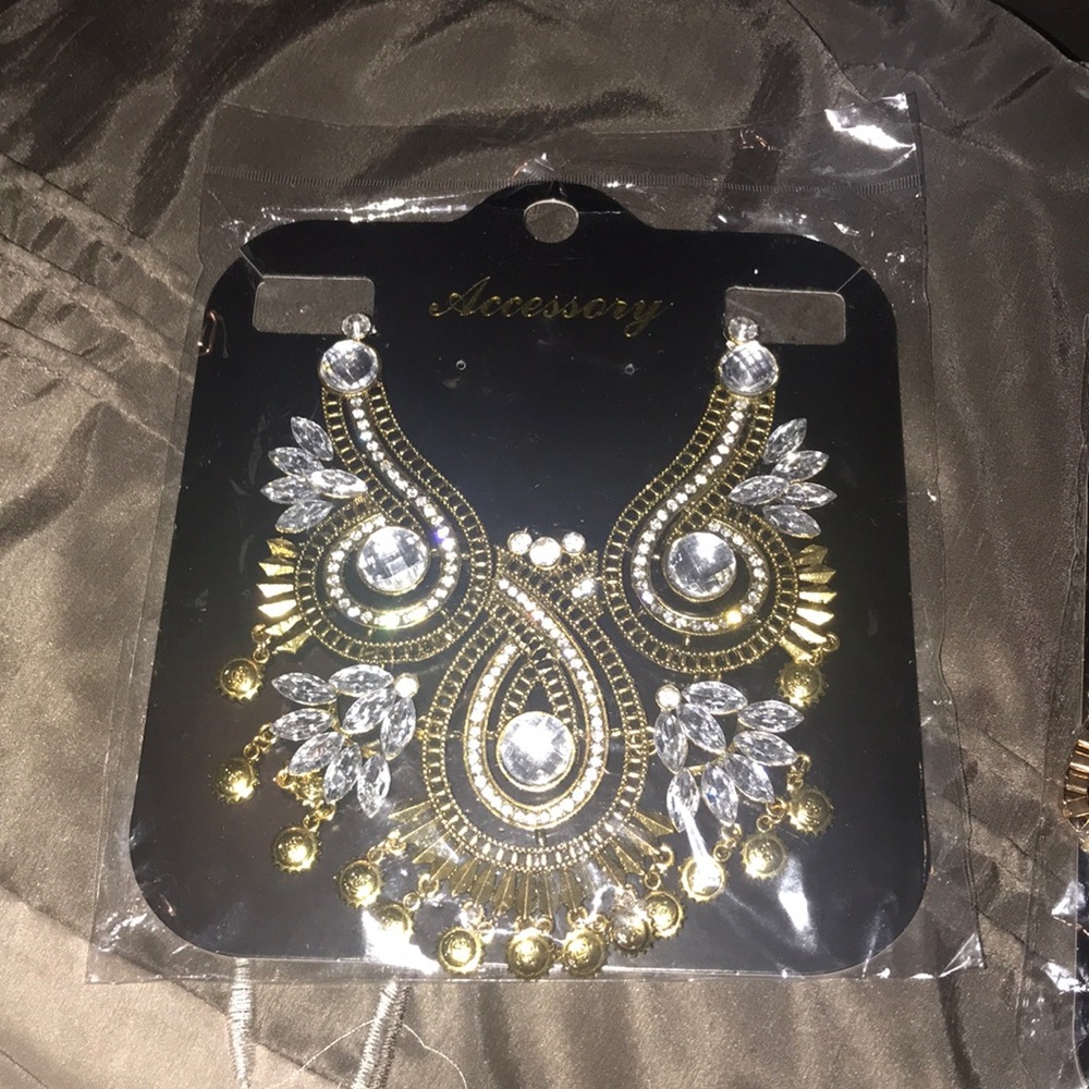 Heave accessory necklace